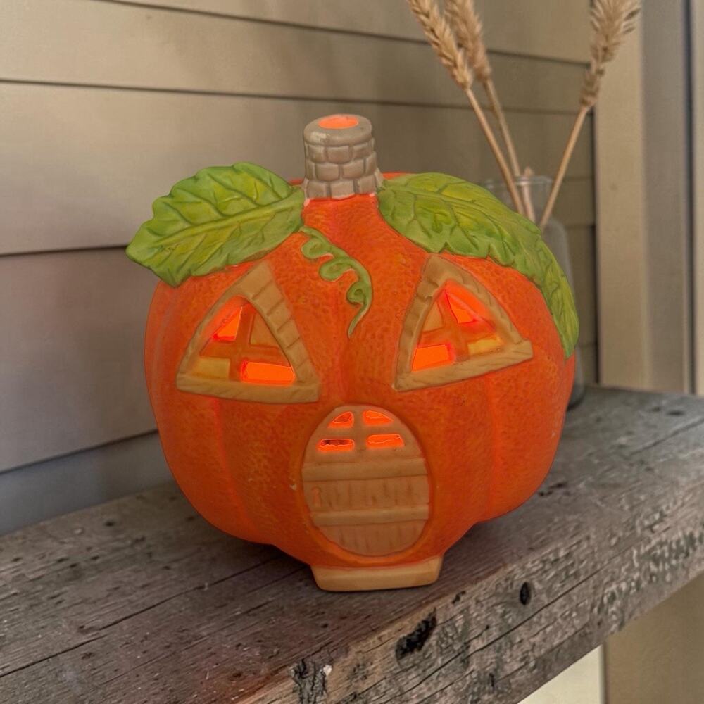Vintage Brinn's Ceramic Jack o' Lantern Halloween House Light Up Nightlight
